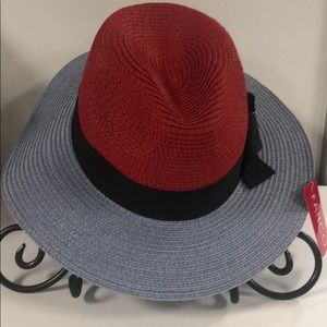 COPY - NWT color block Crushable Panama hat , blue/red